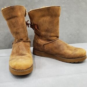 Skechers Keepsake 2.0 boots women's sz 9 brown faux suede distressed fur lined